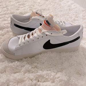 Vintage 77 Blazer Lows